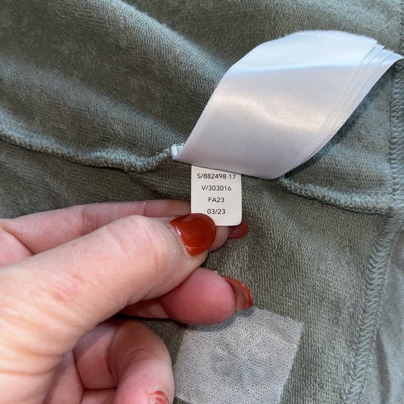 Athleta Nirvana Wear Two Ways Wrap Cardigan size Medium Oversized Comfy Casual - Picture 6 of 6